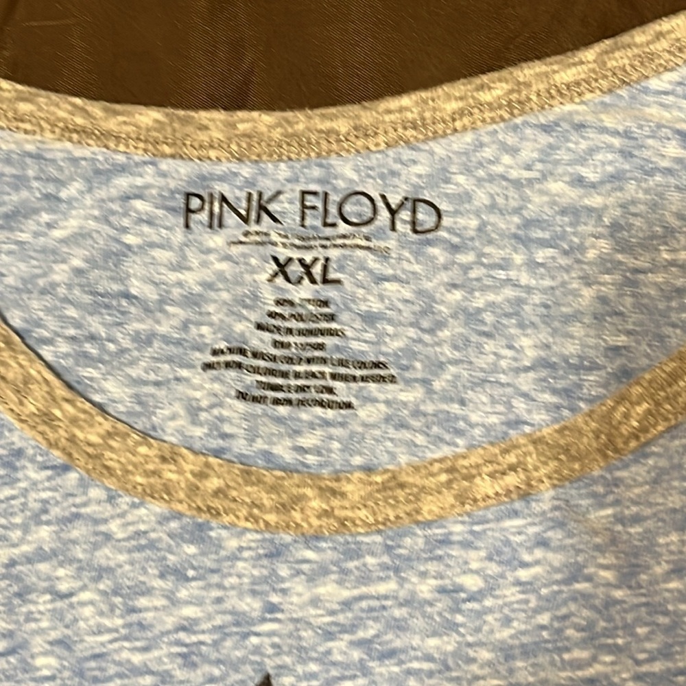 Pink Floyd 1973 Prism Men’s tank top. Sleeveless. Blue. Size XXL - Picture 2 of 7